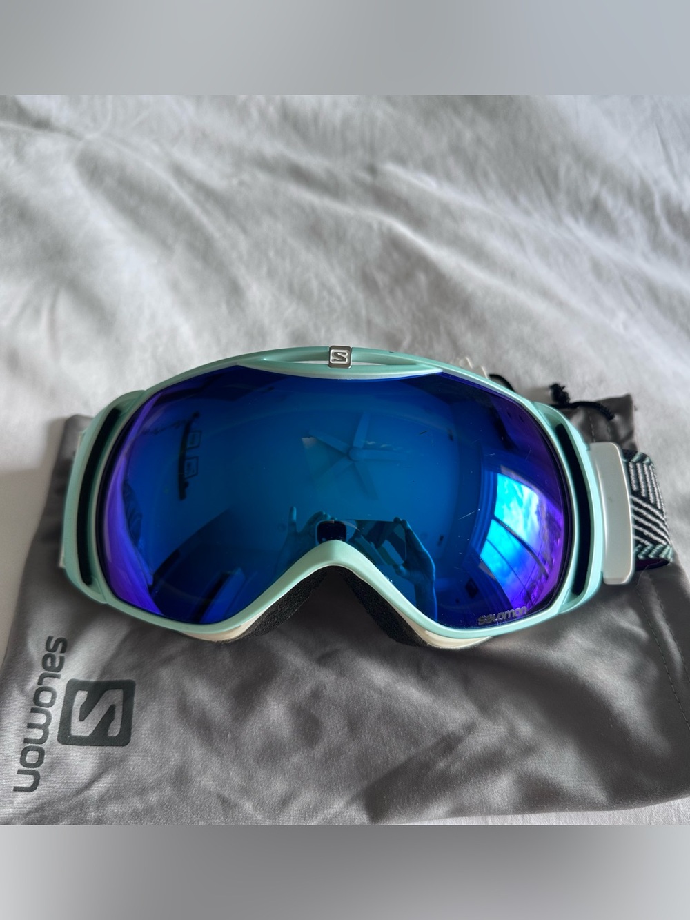 Salomon Ski Goggles in Aqua Frame with Blue Mirrored Lens